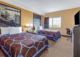 Super 8 by Wyndham Fort Dodge IA 4