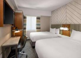 Hampton Inn Long Island City NY 5