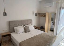Stefanis House 3