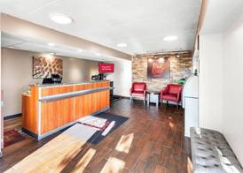 Red Roof Inn Indianapolis North - College Park 4