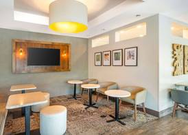Best Western Plus Cotton Tree Inn 4