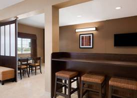 Microtel Inn & Suites by Wyndham Kenedy/Karnes City 5