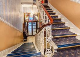 London Elizabeth Hotel 4