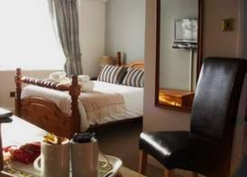 Burleigh House 4