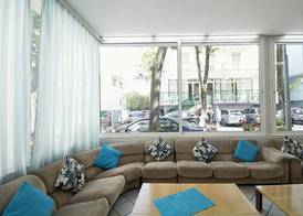 Hotel TV 4