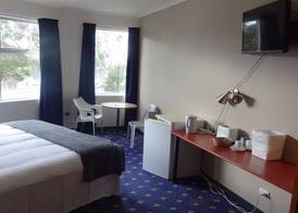 The Wharf Hotel 3