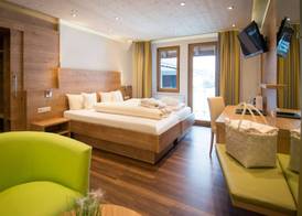 Wellnesshotel Sonnenhof & Sonnhalde 4