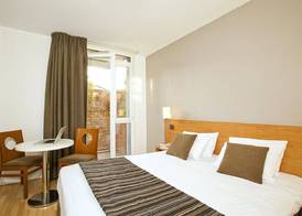 Séjours & Affaires Paris Ivry 4
