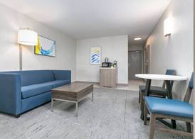 Holiday Inn Express & Suites VALPARAISO by IHG 5