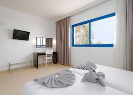 Kritamo Beach Hotel Apartments 4