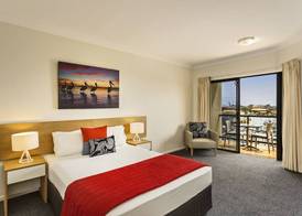 MainStay Suites Townsville 2