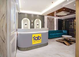 FabHotel Well Back 5