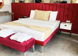 NENESSAHOTEL 3
