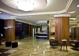 Carillon Plaza Hotel 2