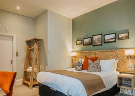 Grouse & Claret, Matlock by Marston's Inns 4