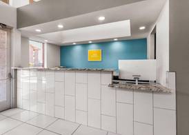 Days Inn by Wyndham Phoenix West 2
