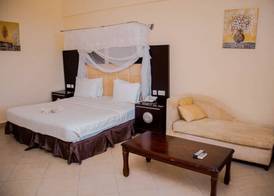 LANDMARK BEACH RESORT 5