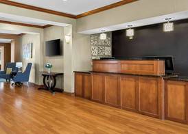 Best Western Legacy Inn & Suites Beloit/South Beloit 3