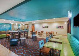 La Quinta by Wyndham Beeville 2