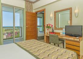 Royal Atlantis Spa & Resort 3