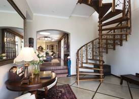 Five Burnham Guest House 2