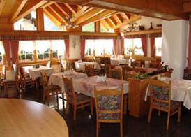 Hotel und Appartments Eden 4