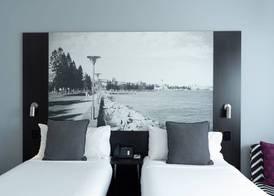 Mercure Newcastle Airport 2