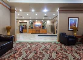 Days Inn & Suites by Wyndham Edmonton Airport 5