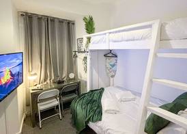 The X Hotel Brunswick Square 5