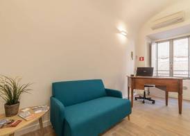 Roma Station House 4