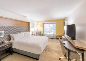 Holiday Inn & Suites ORANGE PARK - WELLS RD. by IHG 3