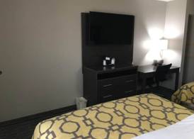 Baymont by Wyndham Topeka 5