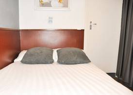 Travel Hotel Amsterdam 4