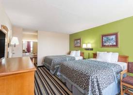 Days Inn by Wyndham Jackson 3