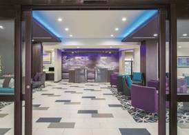 La Quinta Inn & Suites by Wyndham Enid 2