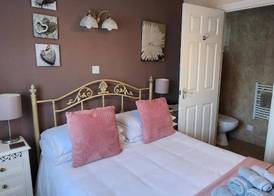 Ferndene Guest House 3