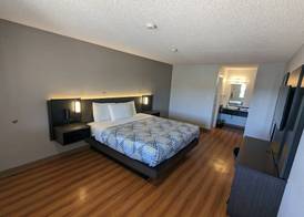 Motel 6-Kingman, AZ - Route 66 West 5