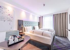 Premier Inn Stuttgart City Centre 5