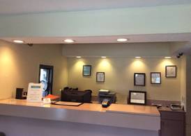 Days Inn by Wyndham York Alabama 3