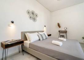 Flerianos Studios Naxos 3