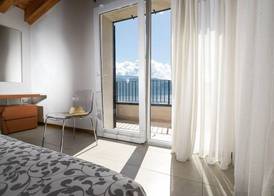 Residence Nautic Resort San Carlo, Gargnano 4