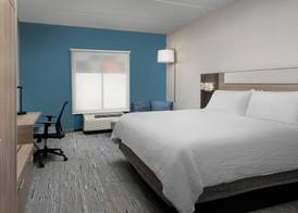 Holiday Inn Express & Suites KNOXVILLE-CLINTON by IHG 3