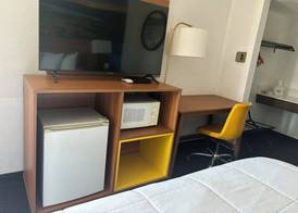 Days Inn & Suites by Wyndham Needles 5