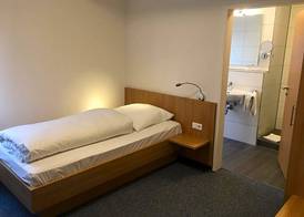 Landhotel Gasthof am Berg 4