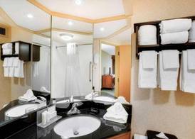 Pittsburgh Airport Inn and Suites 5