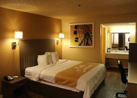 Days Inn by Wyndham Fresno South 4