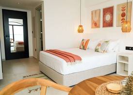 Sirena Bay Beach House and Luxury Suites 5