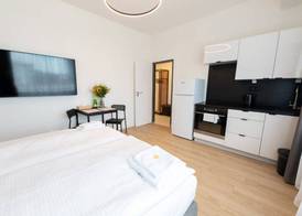 Post 120 Suites 3