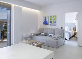 Achillion Suites 2