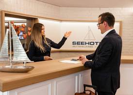 Seehotel am Tankumsee 5